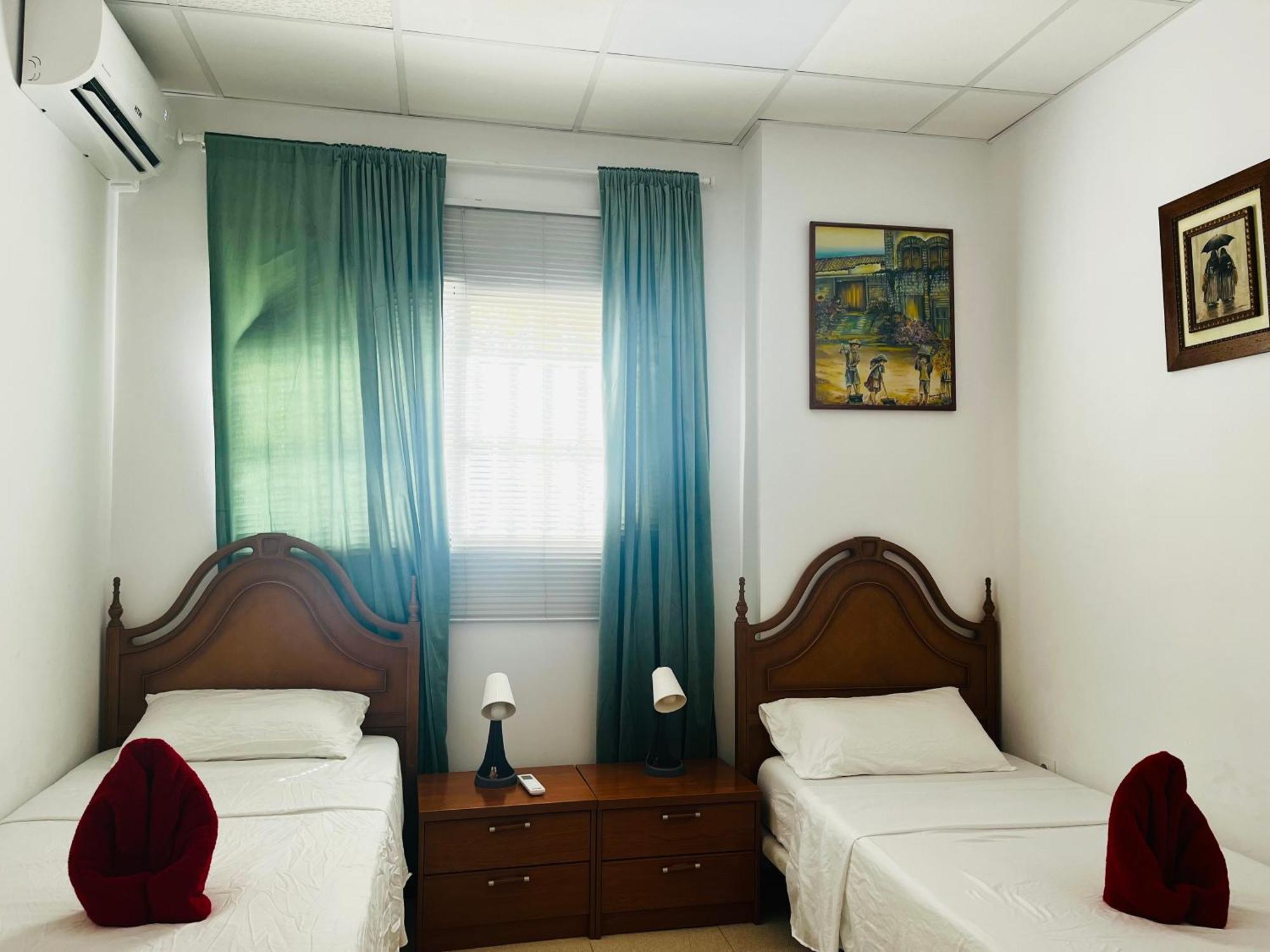 Hotel Art House Alicante Zewnętrze zdjęcie