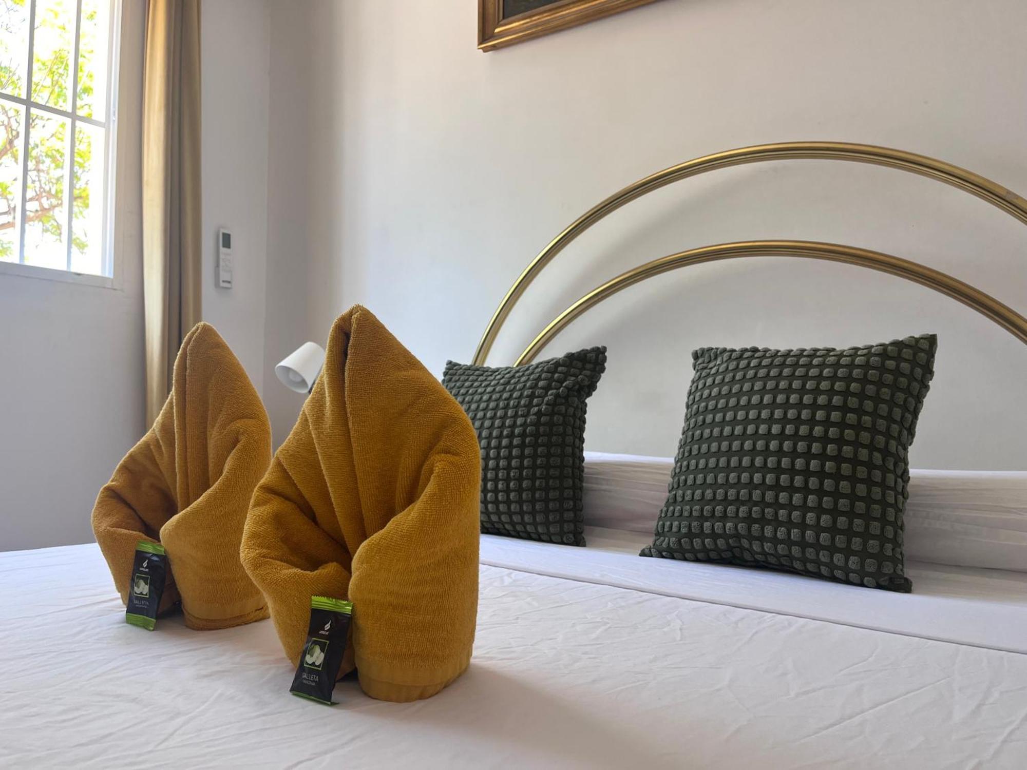 Hotel Art House Alicante Zewnętrze zdjęcie